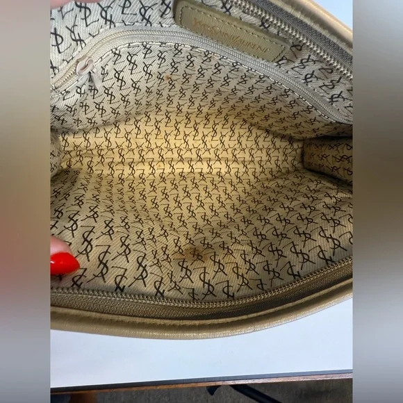 YSL Vintage Clutch in Iconic Giraffe Print - Picture 10 of 13